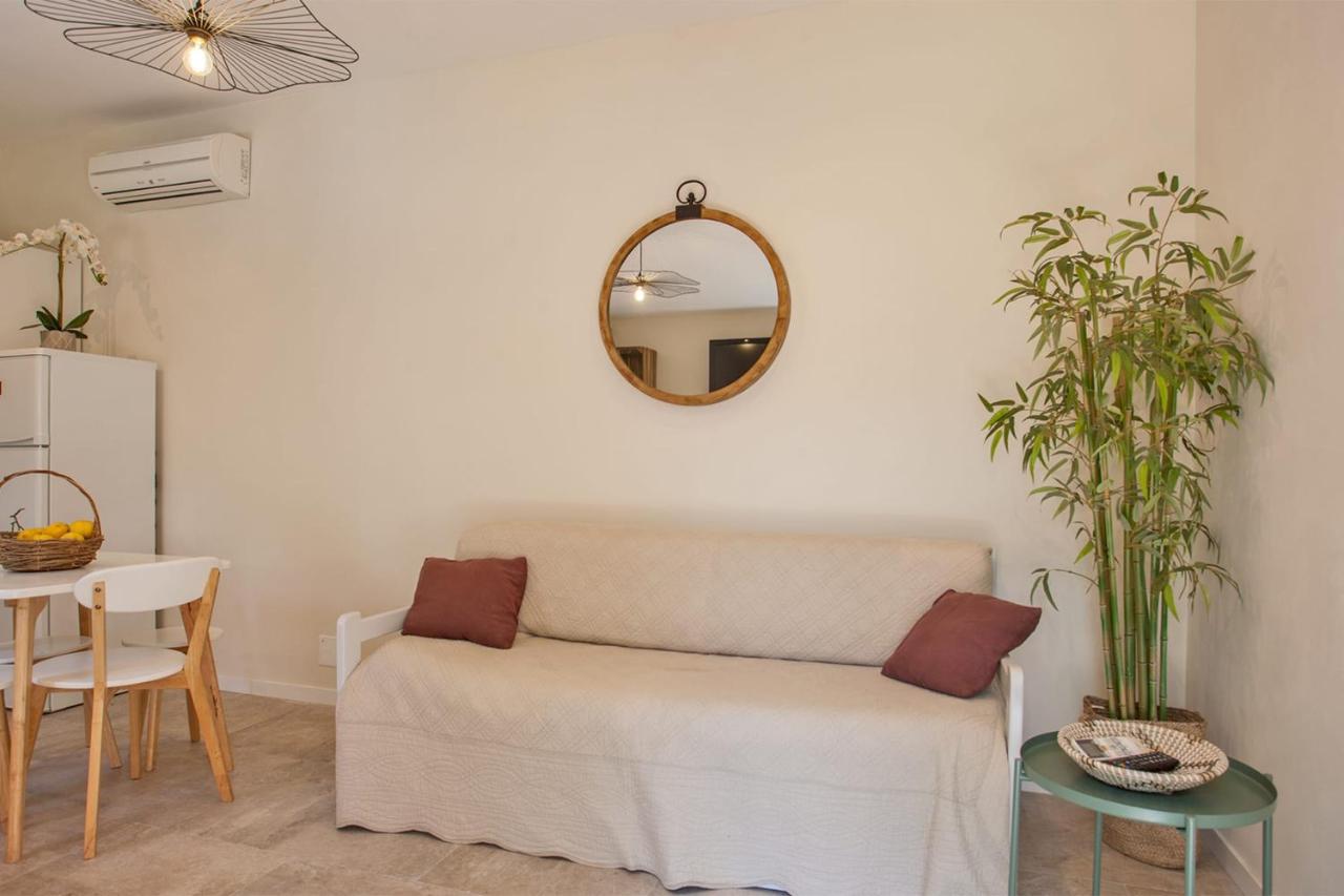 Maison Kiwi Avec Piscine Chauffee Terrasse Jardin Et Bbq A Calvi カルヴィ エクステリア 写真