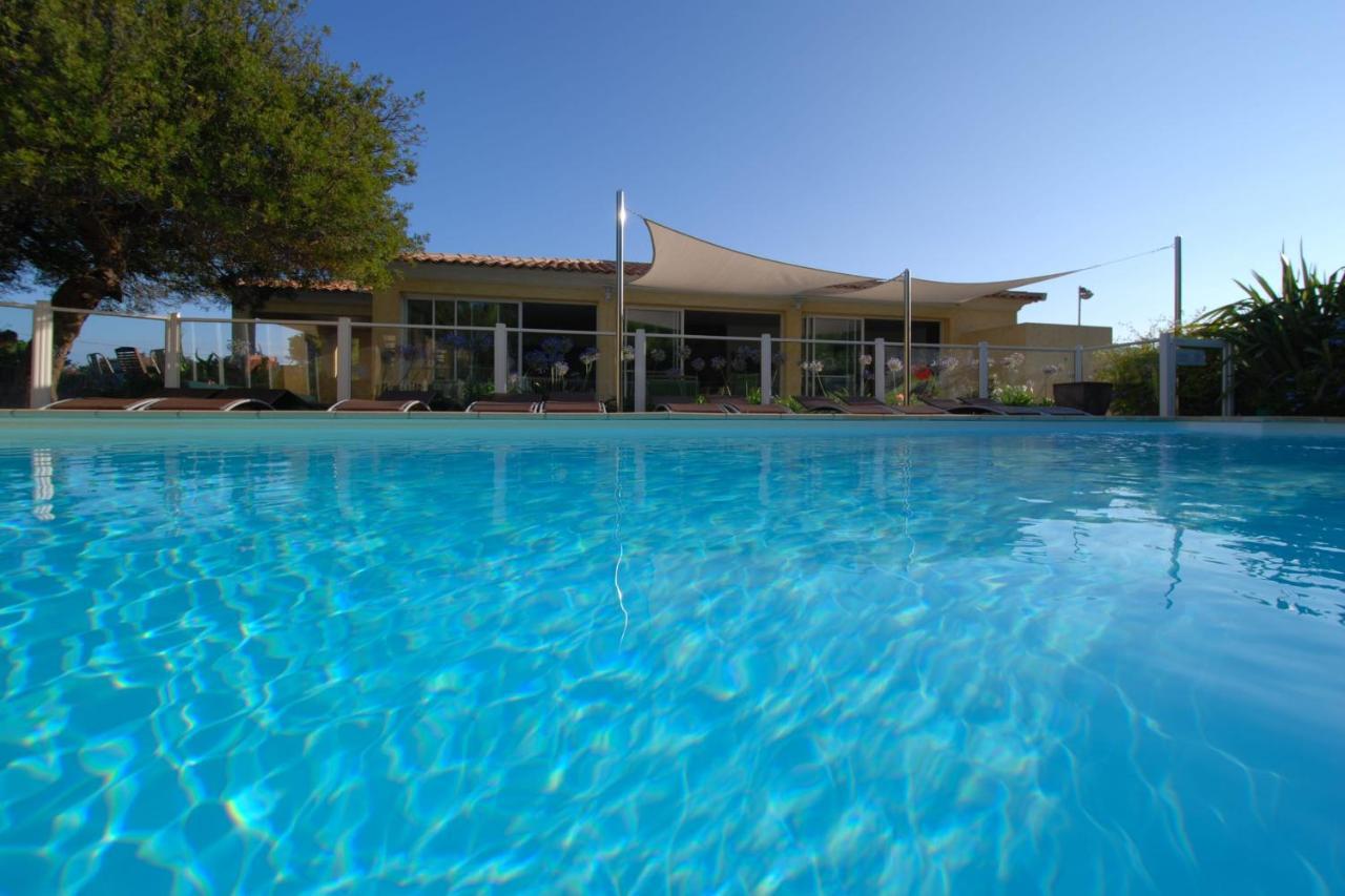 Maison Kiwi Avec Piscine Chauffee Terrasse Jardin Et Bbq A Calvi カルヴィ エクステリア 写真