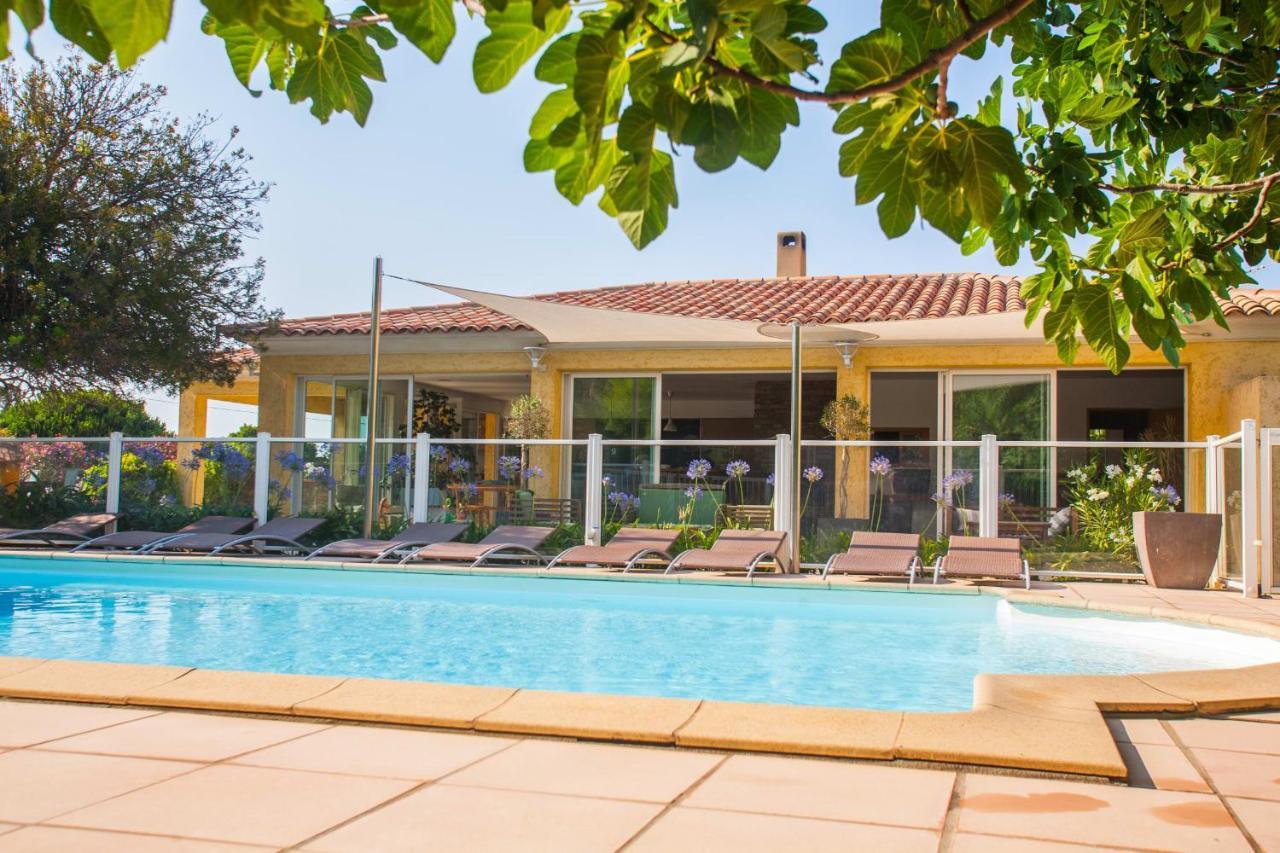 Maison Kiwi Avec Piscine Chauffee Terrasse Jardin Et Bbq A Calvi カルヴィ エクステリア 写真